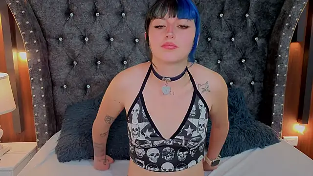 OliviaBonnie online show from 8, 2, 2026