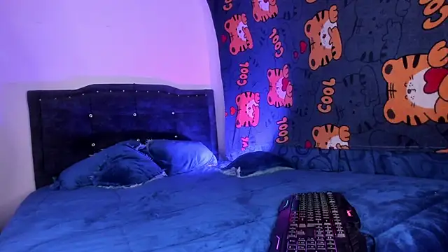 sexy diablaa online show from 15, 4, 2026