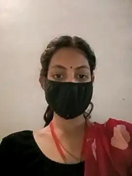 BIG QWEEN NO1 online show from 11, 4, 2026