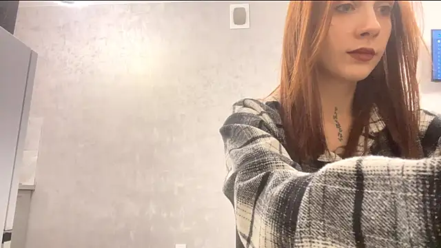 Snapshot of JulissaJoly chatting on 6, 2, 2026 JulissaJoly online show from 6, 2, 2026