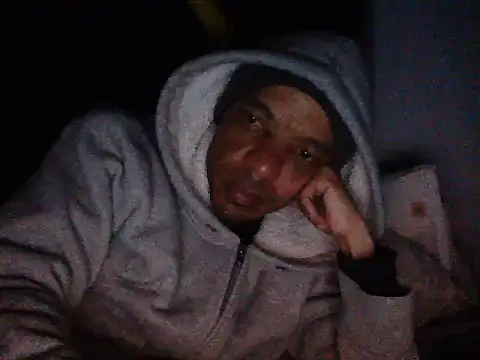 Snapshot of lavelle26 chatting on 12, 5, 2026 lavelle26 online show from 12, 5, 2026