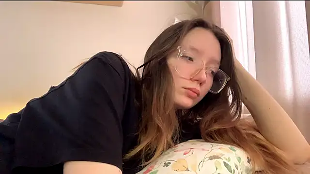 Snapshot of LakendraNoren chatting on 8, 2, 2026 LakendraNoren online show from 8, 2, 2026