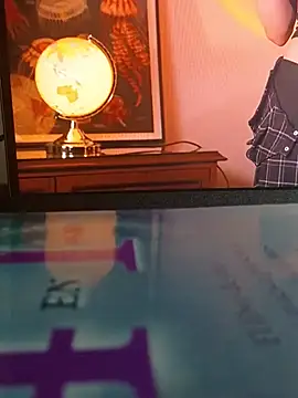 Snapshot of JoanmanyEC chatting on 3, 6, 2026 JoanmanyEC online show from 3, 6, 2026
