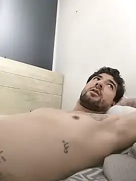 Camilo696903 online show from 24, 2, 2026