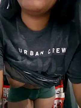 Zoe Renata online show from 14, 4, 2026