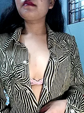 Snapshot of EliraMoon chatting on 19, 2, 2026 EliraMoon online show from 19, 2, 2026