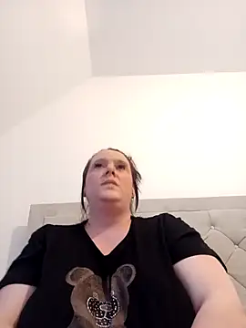 louisa36 online show from 2, 4, 2026