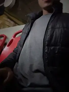 Snapshot of Eros_lee chatting on 13, 2, 2026 Eros lee online show from 13, 2, 2026