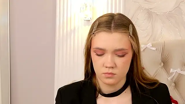 StacyHicks online show from 8, 2, 2026