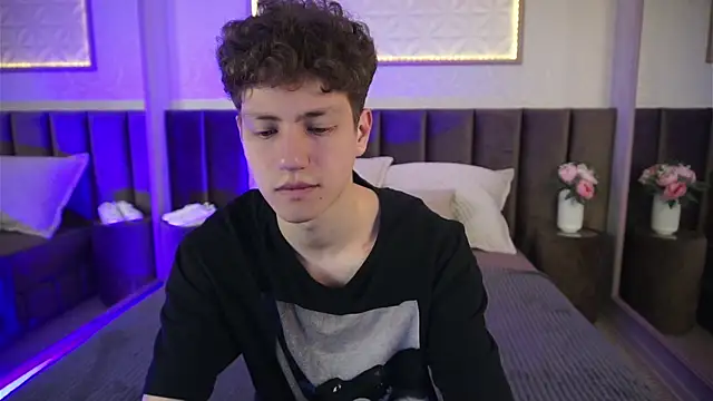 StefanBev online show from 10, 4, 2026