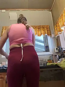 Snapshot of Midnight_Munch chatting on 25, 2, 2026 Midnight Munch online show from 25, 2, 2026