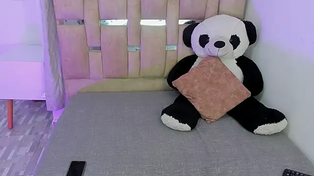 ValentiinaMoon online show from 2, 3, 2026