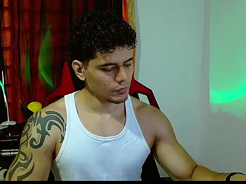 Snapshot of Logan0626 chatting on 2, 3, 2026 Logan0626 online show from 2, 3, 2026