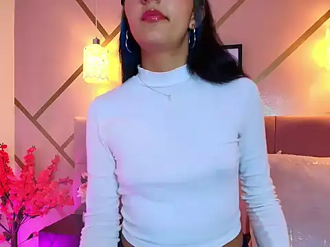 Aris Suarez online show from 9, 3, 2026