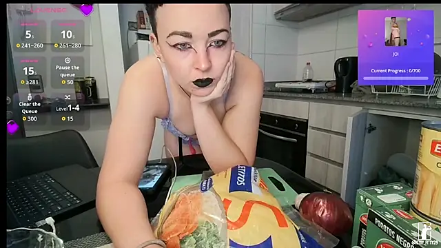 Snapshot of kittyfitty29 chatting on 15, 4, 2026 kittyfitty29 online show from 15, 4, 2026