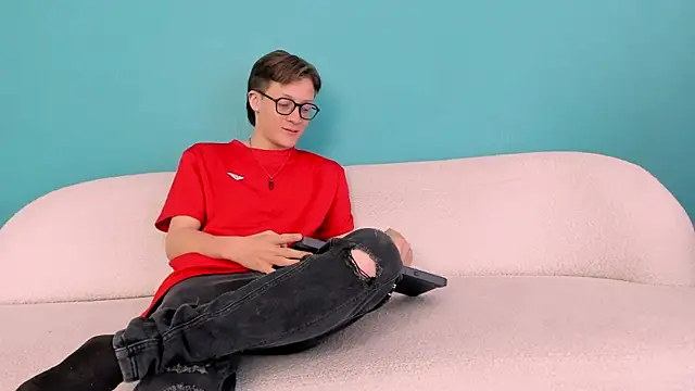 close friends online show from 24, 6, 2026