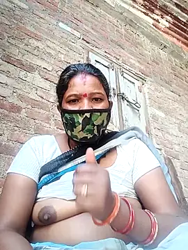 Kirti sacsena online show from 13, 4, 2026