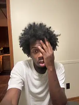 Snapshot of pussyeater_- chatting on 19, 2, 2026 pussyeater - online show from 19, 2, 2026