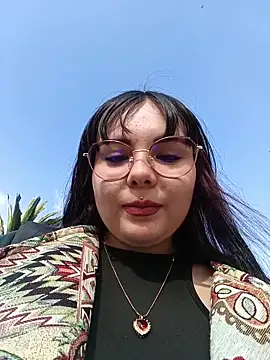 Snapshot of Yulska chatting on 24, 4, 2026 Yulska online show from 24, 4, 2026