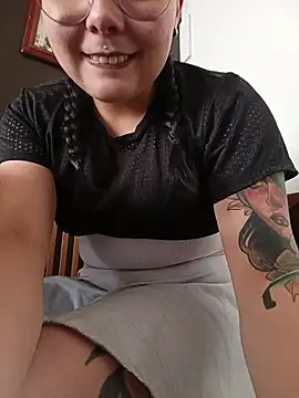 Snapshot of Yulska chatting on 8, 7, 2026 Yulska online show from 8, 7, 2026