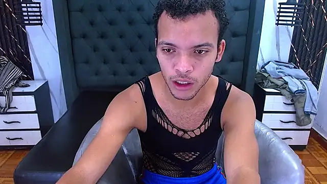 Snapshot of WilThePasive chatting on 12, 2, 2026 WilThePasive online show from 12, 2, 2026