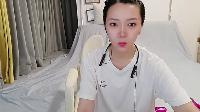 Snapshot of xiaojie_jie chatting on 4, 7, 2026 xiaojie jie online show from 4, 7, 2026