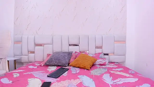 hermione brown online show from 20, 2, 2026