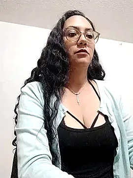 Salma-sweet online show from 14, 3, 2026