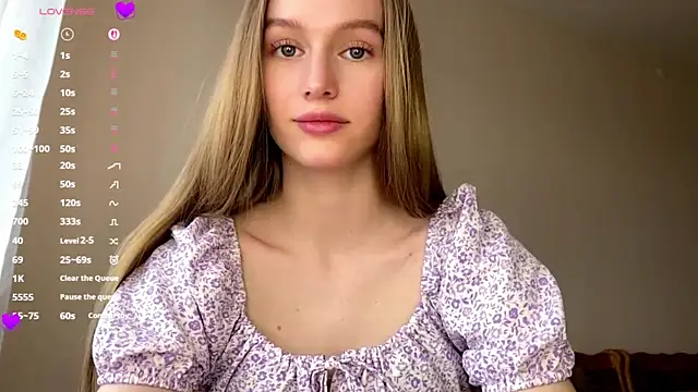 Snapshot of Viktoria_Vibes chatting on 20, 4, 2026 Viktoria Vibes online show from 20, 4, 2026