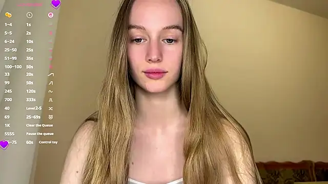 Snapshot of Viktoria_Vibes chatting on 4, 6, 2026 Viktoria Vibes online show from 4, 6, 2026