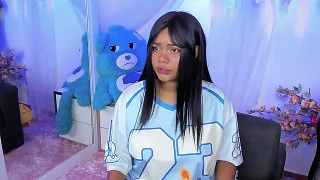 Angel Belll online show from 3, 3, 2026