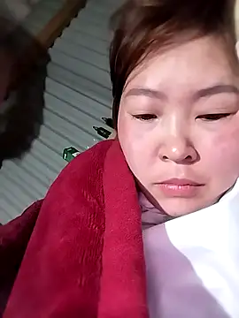 Snapshot of Yiyoongg chatting on 15, 2, 2026 Yiyoongg online show from 15, 2, 2026