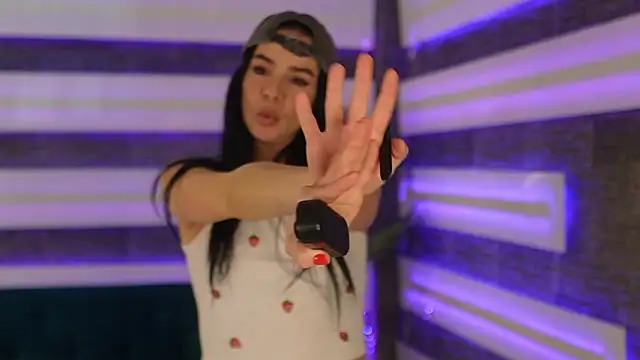 Snapshot of SkyMusee_ chatting on 20, 2, 2026 SkyMusee online show from 20, 2, 2026