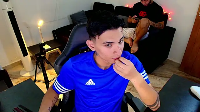 Xanderstone00 online show from 15, 3, 2026