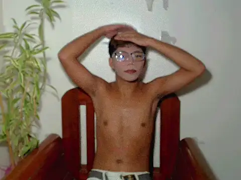 Snapshot of shopiaxox1 chatting on 3, 3, 2026 shopiaxox1 online show from 3, 3, 2026