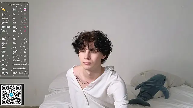 moon Gloww online show from 11, 2, 2026