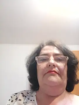 Snapshot of xMaryxAnne chatting on 9, 5, 2026 xMaryxAnne online show from 9, 5, 2026