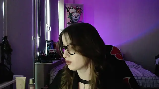 Snapshot of LunaXcherry chatting on 21, 4, 2026 LunaXcherry online show from 21, 4, 2026