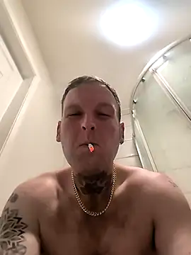 dave32000 online show from 18, 2, 2026