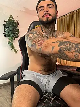 Snapshot of Benjii_Carter1 chatting on 6, 7, 2026 Benjii Carter1 online show from 6, 7, 2026