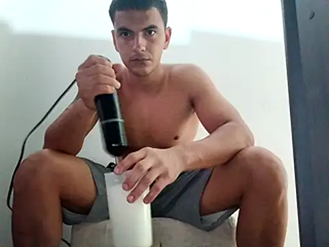 Snapshot of Ironid chatting on 13, 2, 2026 Ironid online show from 13, 2, 2026