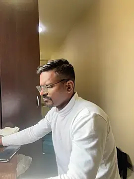 bhagihero online show from 22, 4, 2026