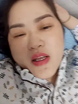 Snapshot of Kee-kimlee chatting on 12, 5, 2026 Kee-kimlee online show from 12, 5, 2026