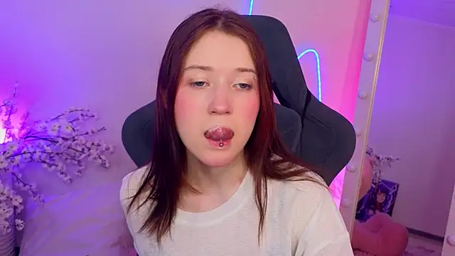 MmollyMay online show from 18, 4, 2026