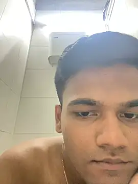 Dazzling dude online show from 26, 3, 2026