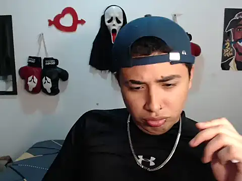 Snapshot of david_hot_crazy chatting on 24, 2, 2026 david hot crazy online show from 24, 2, 2026