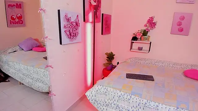 AnnyCotton online show from 6, 3, 2026