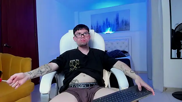 KaiStein online show from 11, 2, 2026