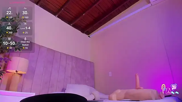 Ashley Beaomunt online show from 13, 4, 2026