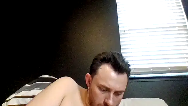 Snapshot of Tallhungandcloudy chatting on 7, 6, 2026 Tallhungandcloudy online show from 7, 6, 2026